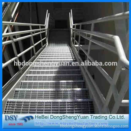 High efficient galvanized steel grating in floo